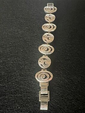 Brighton Silver-Tone Swirl Link Bracelet